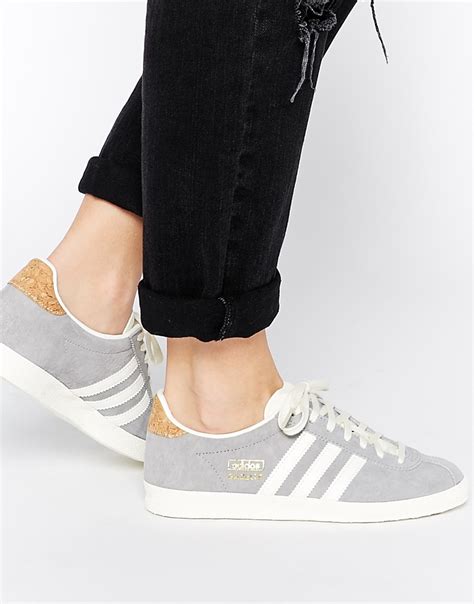 adidas originals gazelle trainers grey